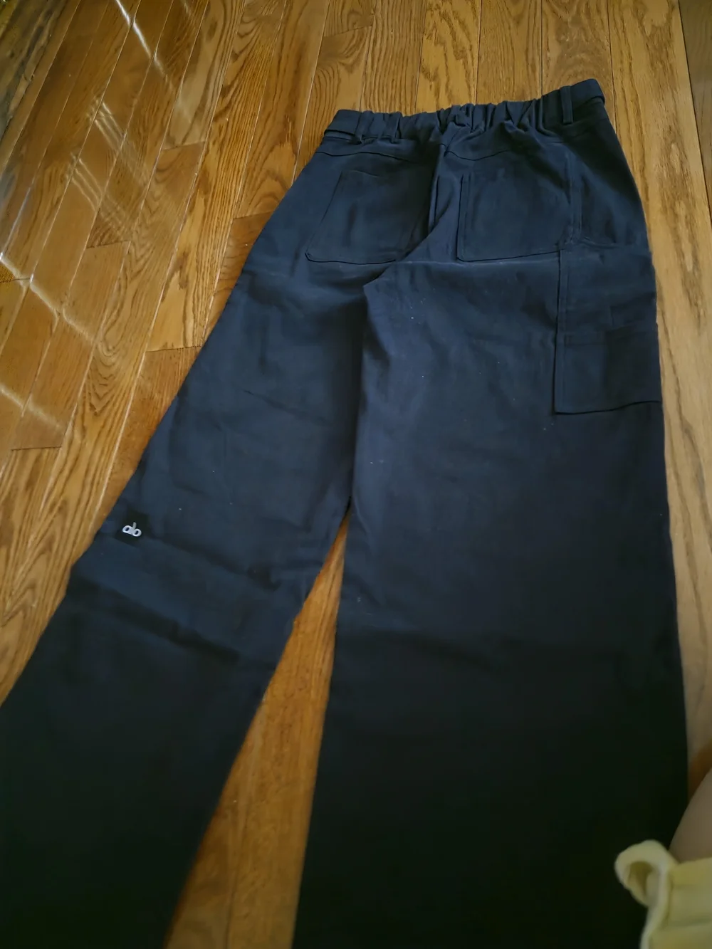 ALO Yoga Black Women's Trousers